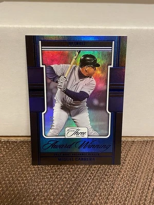 Béisbol Panini Tres y Dos 2025 Miguel Cabrera Numerado 29/49 Azul Foto 1 de 2