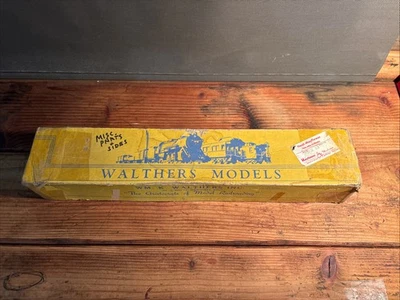 Walthers 3604 Pullman Passenger Car HO Kit - Image 1 of 4
