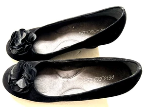 AEROSOLES Black Suede Wedges with Floral Toe Preowned Women's Size 10M Shoes - Picture 1 of 16