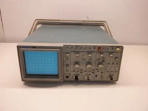 TEKTRONIX 2212 DIGITAL OSCILLOSCOPE - Picture 1 of 5
