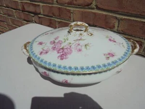 Antique Haviland Limoges Cov Casserole Bowl Lg Pink Roses Blue Flower Border - Picture 1 of 12