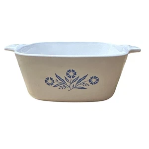 Vintage 1972-79 Blue Cornflower P-43-B, 2 3/4 Cups Corning Ware, Hologram Stamp - Picture 1 of 10