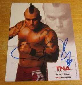 Jesse Neal Luchador Autografiado Firmado 8X10 Foto Lucha Libre TNA - Imagen 1 de 3