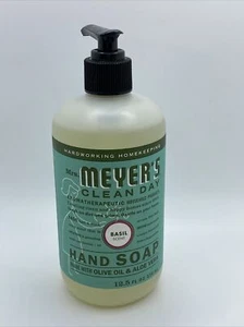 Mrs. Meyer's Clean Day Hand Soap Basil. 12.5 Fl Oz Free Shipping - Picture 1 of 1
