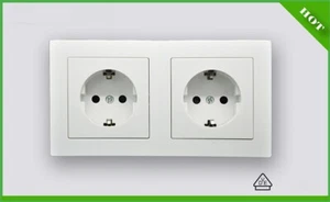 LINA Steckdose Stecker VDE für Unterputz Schuko weiß mit Rahmen - Bild 1 von 2