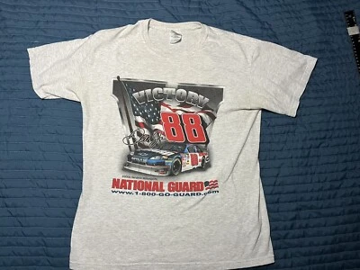 Camiseta Gildan Dale Earnhardt Jr Victory 2008 Guardia Nacional Gris Mediana Nascar Foto 1 de 4