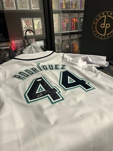 Julio Rodriguez autograph Jersey - Picture 1 of 4