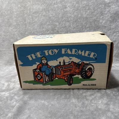 1989 Ertl Allis Chalmers D19 Toy Farmer National Farm Toy Show 1/16 Scale  - Image 1 of 4