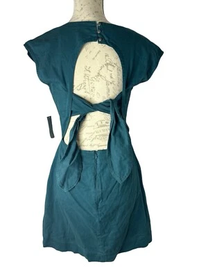 Mini vestido utilitario Anthropologie atado en verde azulado 4 Petite precio de venta sugerido por el fabricante 148,00 USD Foto 1 de 4