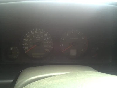 Luz trasera derecha pasajero compatible con 97-00 Infiniti QX4 250473 Foto 1 de 4