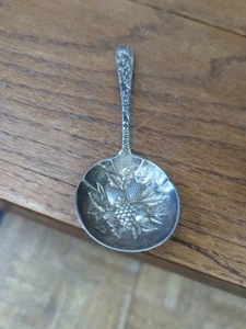 Vintage Sterling Silver S Kirk Sons Reposse Nut Bon Bon Spoon - Picture 1 of 9