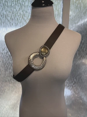 Женский пояс Chicos размер S/M коричневый шагреневая кожа богемная золотистая серебристая пряжка - Изображение 1 из 4