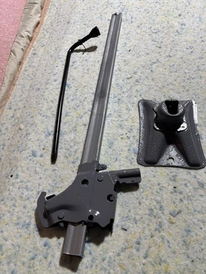 1972 - 1979  LINCOLN MARK IV AND V BUMPER JACK - Image 1 of 4