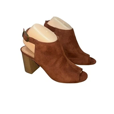 Sandalia de gamuza sintética para mujer Chinese Laundry talla 8,5 tacón bloque punta abierta marrón Foto 1 de 4