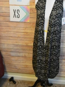 LuLaRoe Joy Ribbed Black and white Geometric Long Sleeveless Cardigan - Picture 1 of 3