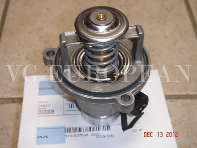 Termostato de refrigeración del motor genuino BMW E65 E66 F01 F02 F04 serie 7 NUEVO  Foto 1 de 4