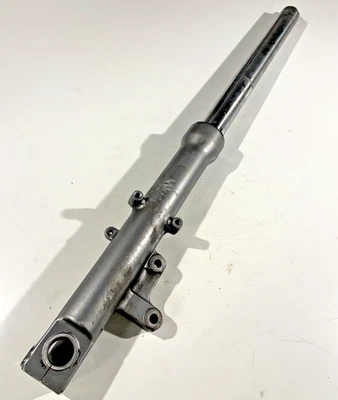 Amortiguador amortiguador de puntal delantero derecho Kawasaki ZZR 600E ZX600 E 1997 modelos E Foto 1 de 4