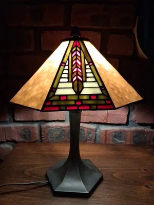 Hermosa lámpara de mesa auxiliar de cama vintage de 15" estilo Tiffany Mission vitral  Foto 1 de 4