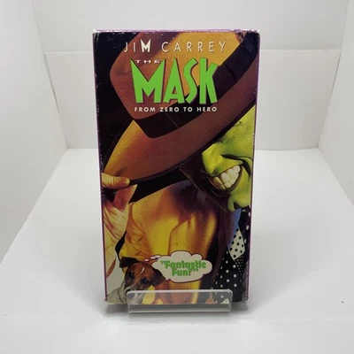 The Mask (VHS, 1995) Jim Carrey Cameron Diaz Peter Riegert Original 90’s Comedy  - Image 1 of 3