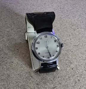 Vintage Timex Marlin ca. 1964, 1150 2464 Waterproof Manual Wind Up Watch Runs - Picture 1 of 7