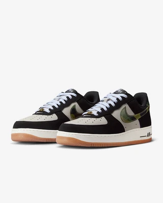 Nike Air Force 1 Low Camo Swoosh negro para hombre HQ1967-100 Foto 1 de 4