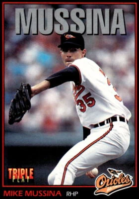 1993 Triple Play #13 Mike Mussina NM - Image 1 of 2