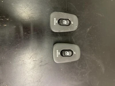 BUICK SKYLARK   1996 Rear Door Window Switches Foto 1 de 4