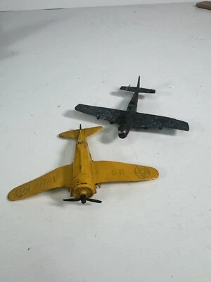 Lote de 2 aviones de juguete vintage Tootsietoy - Dyna Flite Army Segunda Guerra Mundial Foto 1 de 4