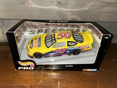 HOT WHEELS NASCAR 1/24 DIECAST BOY SCOUTS #50 CONTAGEM DE PERSONAGENS NOVO FORD 1997 FS - Imagem 1 de 4