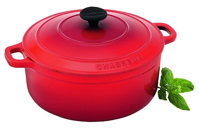 NUEVO Horno Francés Redondo Chasseur 24 cm - 3,8 L Rojo Inferno (Precio de venta sugerido por el fabricante $499) Foto 1 de 2