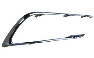 CORNICE GRIGLIA PARAURTI ANTERIORE DX NERA LUCIDA PER TOYOTA AURIS 2015 - Foto 1 di 1