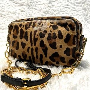 Bolso Bandolera Miu Miu Cuero de Becerro Leopardo Harako Cadena Dorada Usado de Japón FS - Imagen 1 de 18