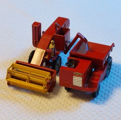 Matchbox #5 Massey Ferguson 780 Special Combine Harvester & #2 Muir Hill Dumper - Image 1 of 4