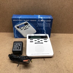 Midland Weather Alert Radio Storm Warning NOAA Alarm Tornado Hurricane WR-100 - Picture 1 of 11
