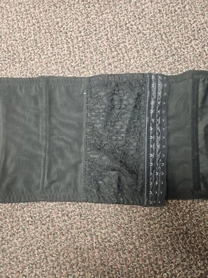 5xl 腰围紧身/塑形性感蕾丝 — 第 1/2 张图片