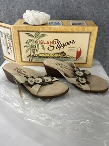Island Slipper Women’s size 5 Beige 1 3/4” Heels Sandals - Made In Hawaii Floral - Picture 1 of 21