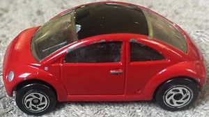 Matchbox 1995 Volkswagen VW Beetle Concept 1 Red Black Roof 1:61 Thailand - Picture 1 of 6