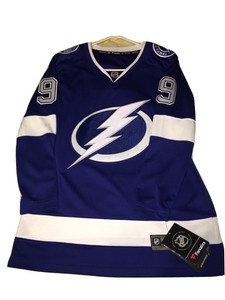 tampa bay lightning women's jersey