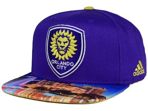 Cappello Berretto Snapback Orlando City SC Adidas VM75Z MLS Skyline Logo Squadra Calcio