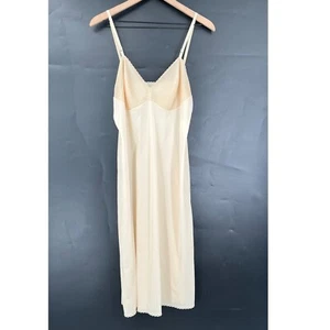 Vestido Vintage Vanity Fair Nude Beige Nylon Sin Mangas Completo Correas Ajustables 38 TT - Imagen 1 de 10
