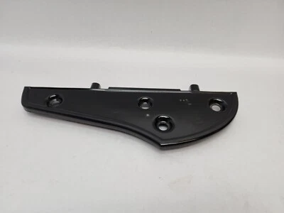 Base de piso lateral derecho rayada genuina Harley-Davidson Touring modelos CVO Foto 1 de 4