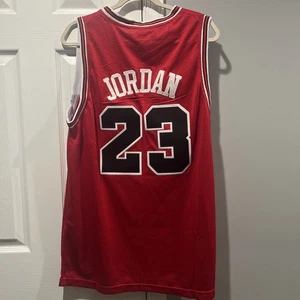Michael Jordan Stitched Jersey Adult XL - Picture 1 of 3