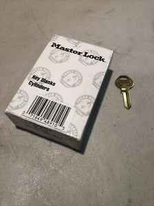 Lot of 38 - 81KR Master Lock 81KRBXKB Key Blanks - Picture 1 of 2