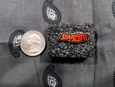 Nintendo Star Fox Super Weekend Competition Promo Pin STARFOX Promotional 1993 - Image 1 of 4