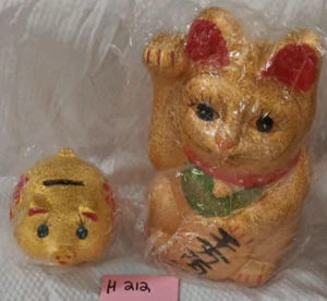 8" Oro Brillo Maneki Neko Gato de la Suerte + Hucha 3" - Decoración Feng Shui Sellada - Imagen 1 de 3