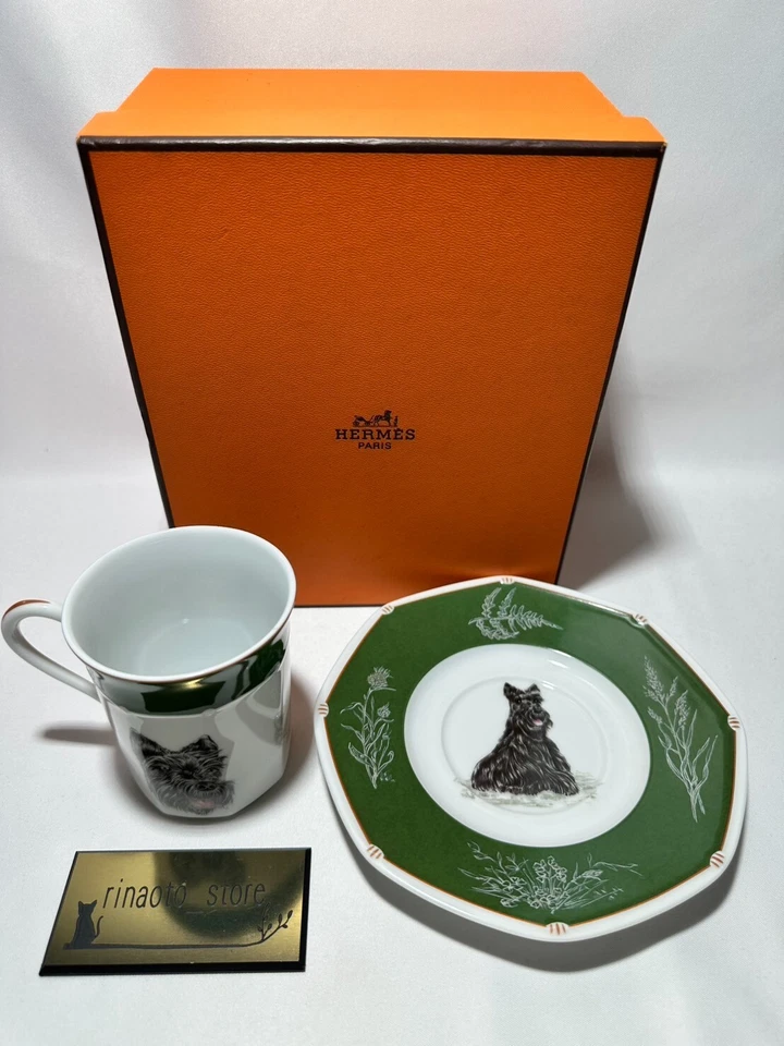 Hermes Chasse 系列狗苏格兰梗杯和碟子白色绿色日本带盒 — 第 1/4 张图片