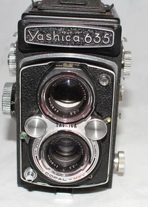 Yashica 635 Medium Format TLR Camera 80mm f/3.5 Yashikor Lens - Picture 1 of 7