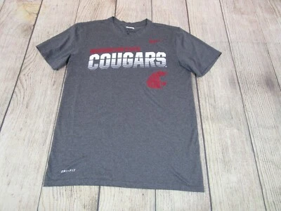EDICIÓN DEL EQUIPO Washington State WSU Pumas Natación Nike Spellout Camiseta Gris Pequeña  Foto 1 de 4