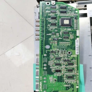 Placa de circuito CNC OKUMA E4809-770-106-D USADA urgente/reparación probada entrega rápida - Imagen 1 de 1