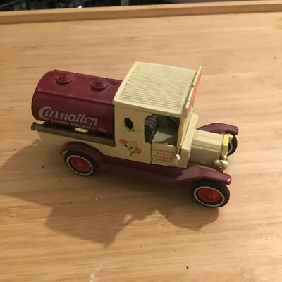 Modelos Matchbox de antaño Y3 'CARNATION FARM', 1912 Modelo 'T' Ford Tanker Foto 1 de 3